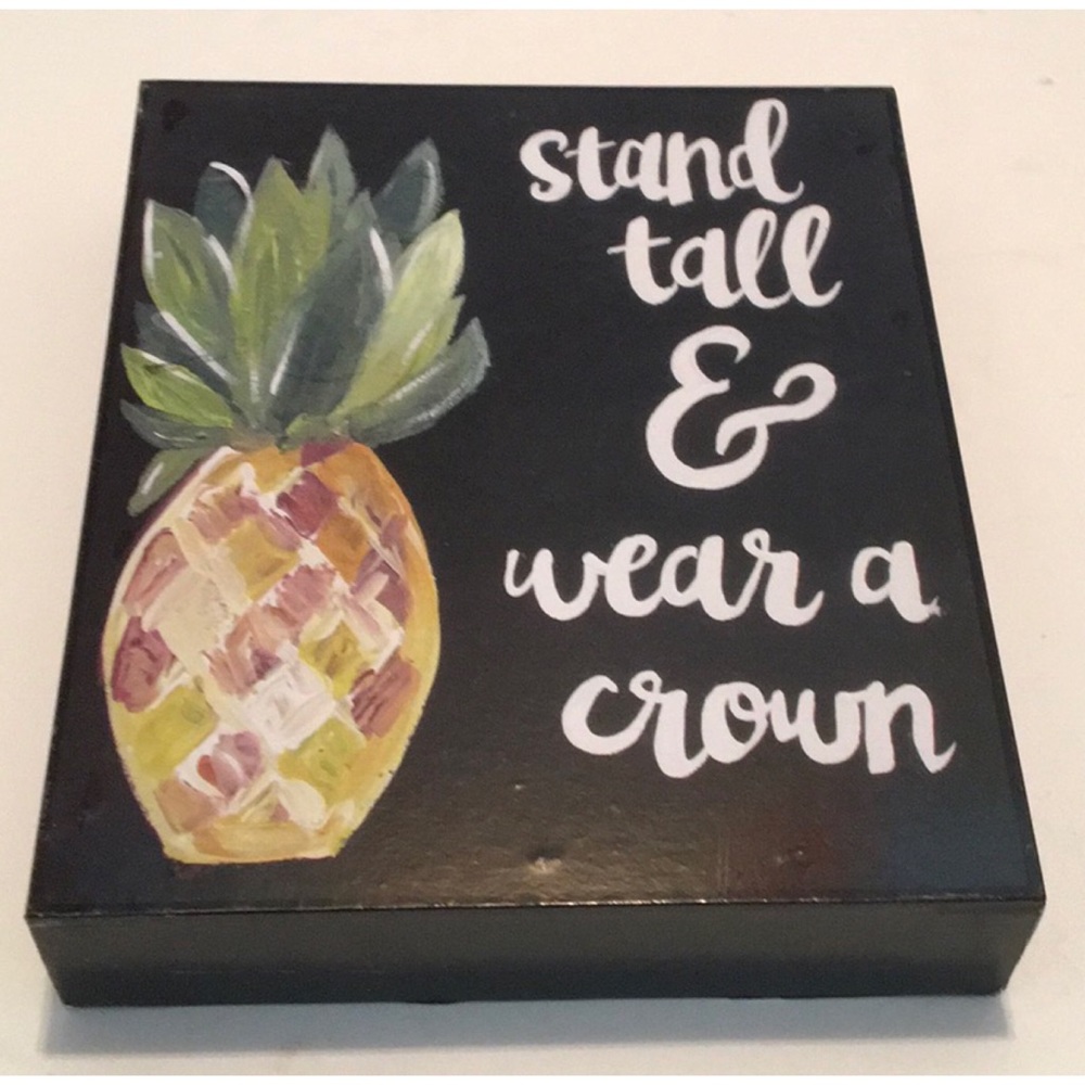 🎀HOST PICK🎀 STAND TALL WEAR A CROWN Plaque…